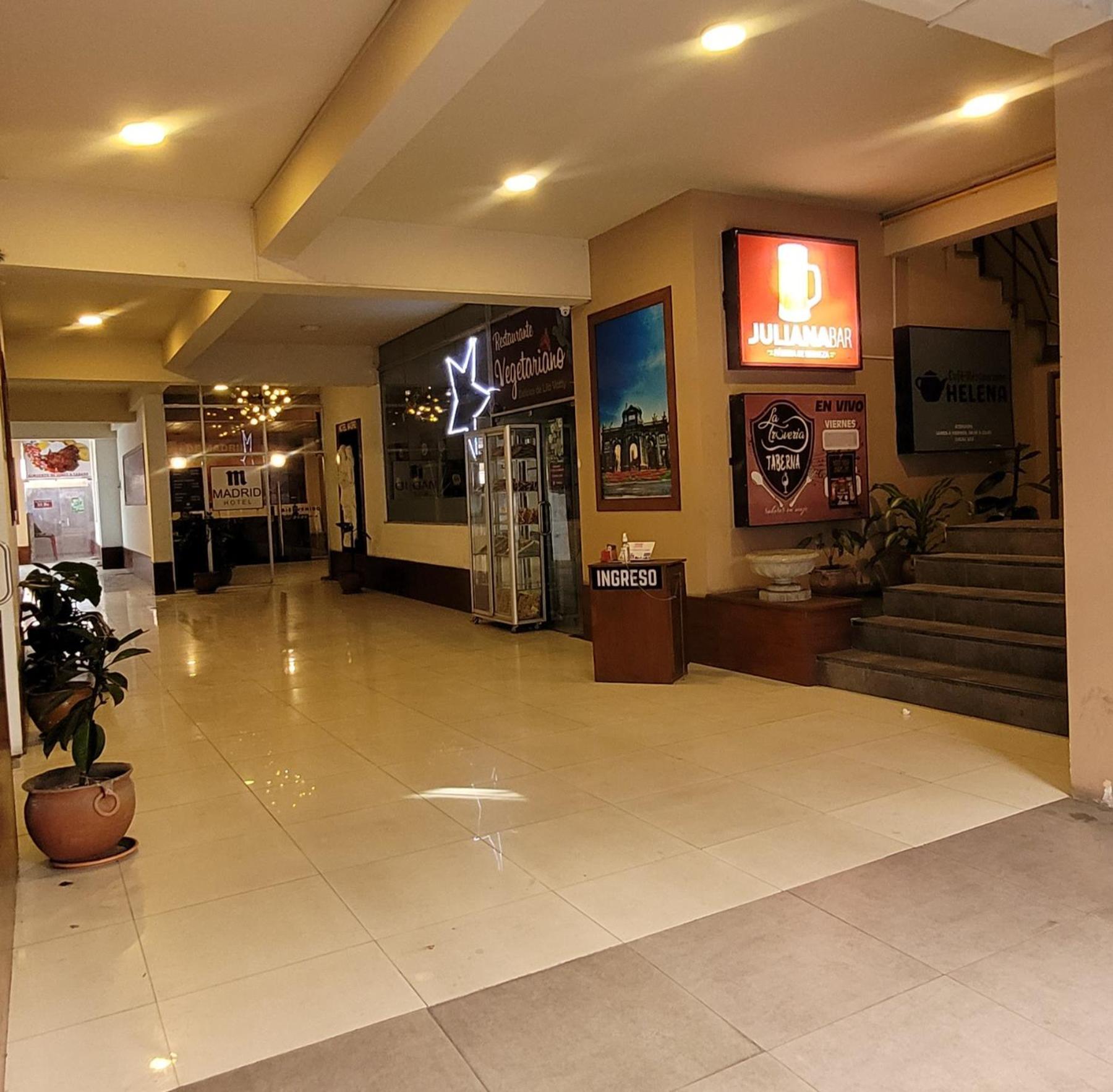 Hotel Madrid 拉巴斯 外观 照片